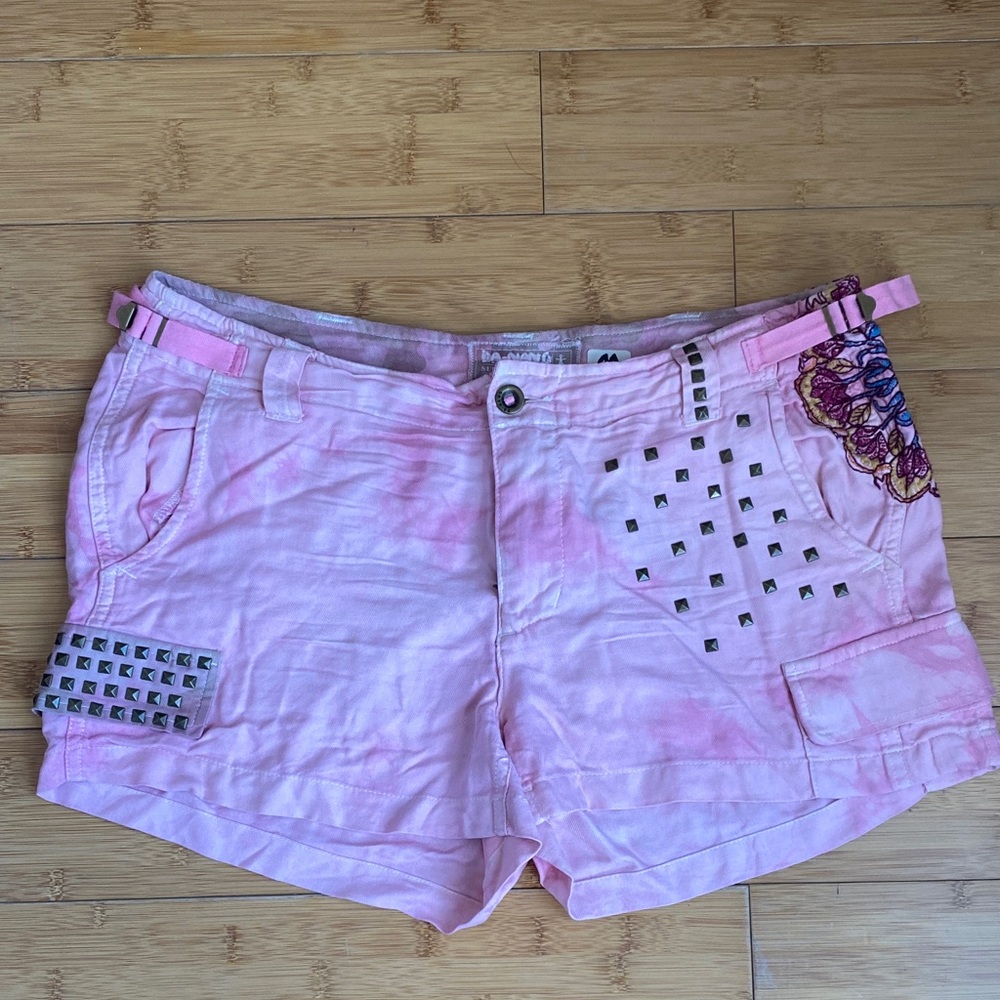 Da-Nang Pink Camo Studded Women's Cargo Shorts